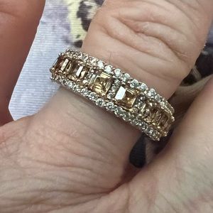 SUZY LEVIAN Champagne princess cut cz band 925 ss size 6.5 6mm